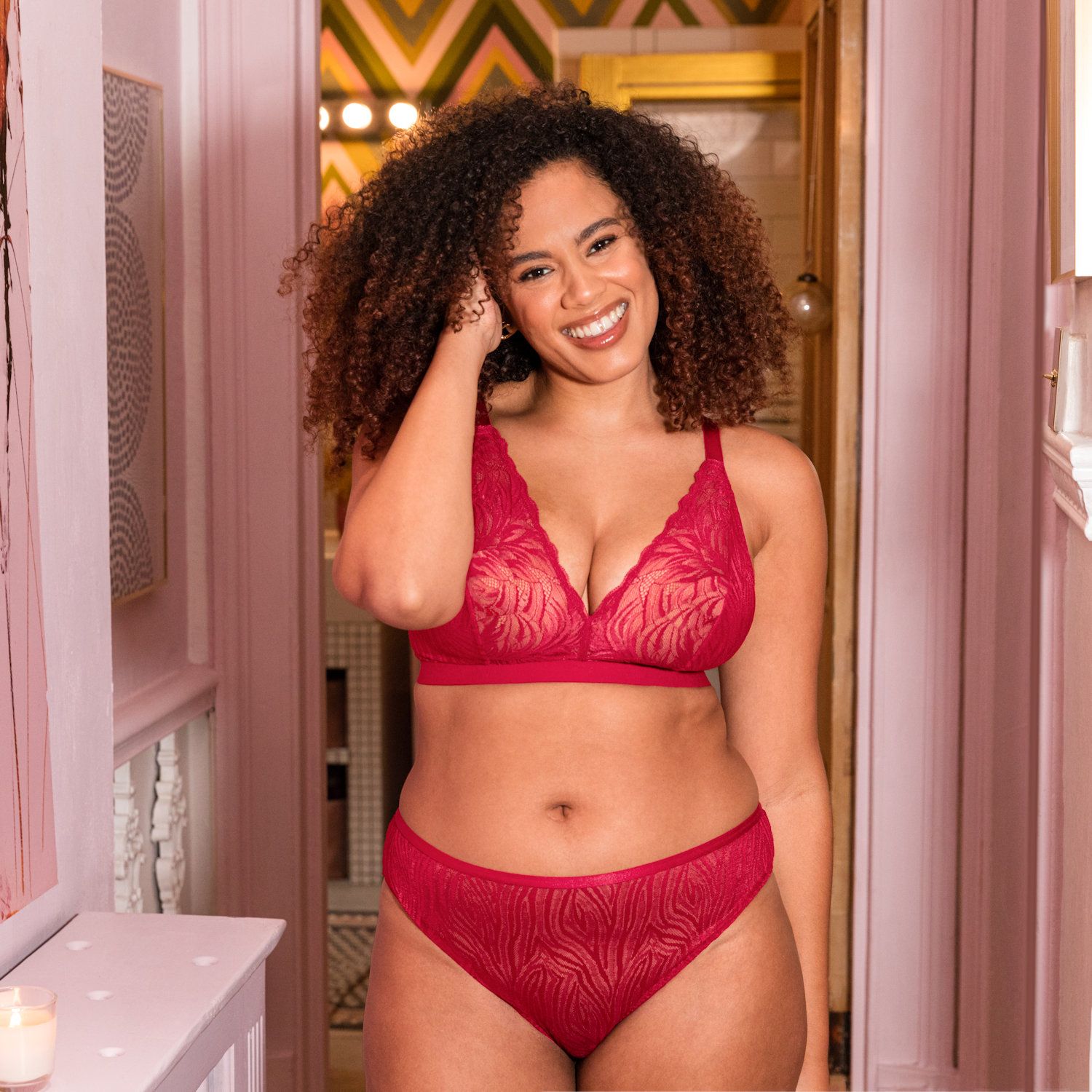 Curvy Kate Lace Daze Bralette Lipstick Red  Lumingerie bras and underwear  for big busts