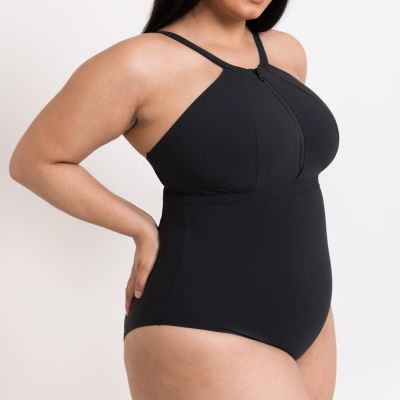 Curvy Kate Zip Tide Non-Wired Multiway Swimsuit Black Non-wired swimsuit with adjustable coverage. S/36-38 - 2XL/52-54 CS-035606-BLK